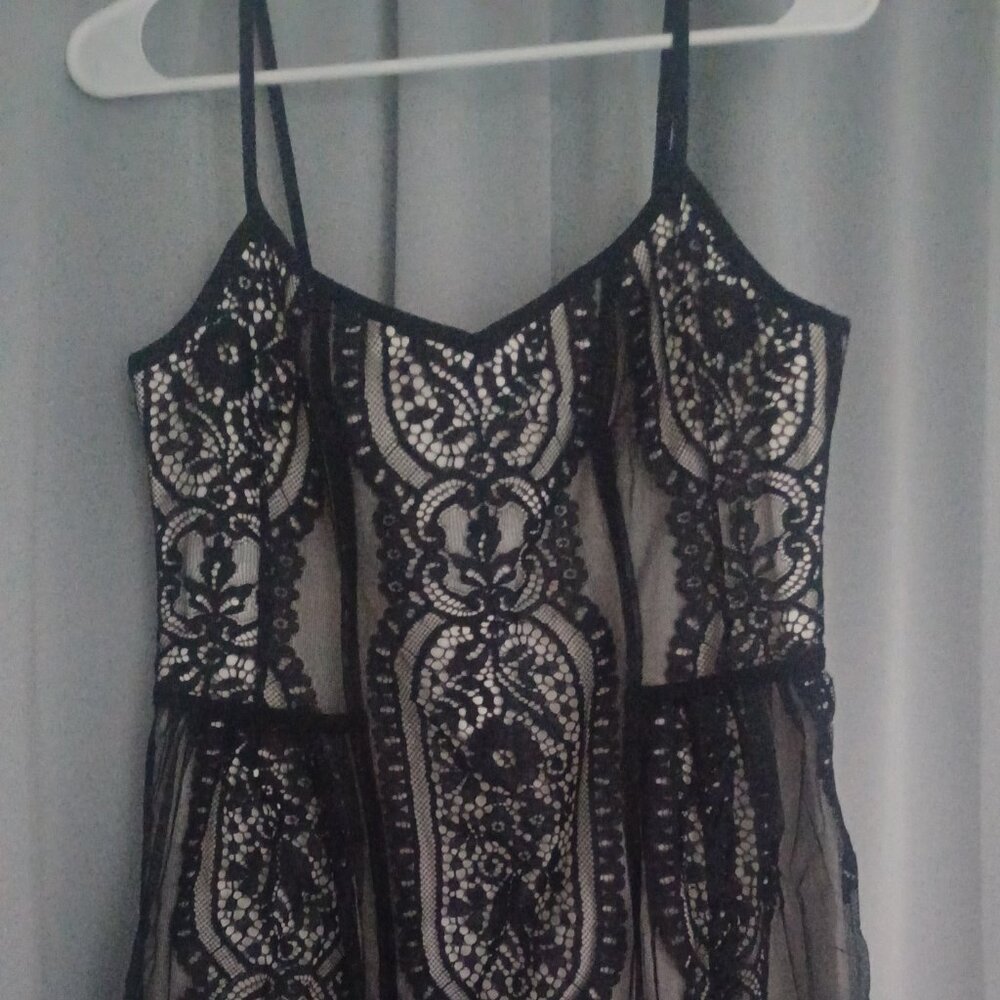 Lace dress